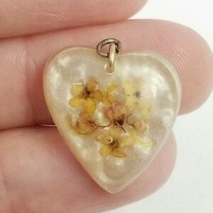 Vintage Heart Pendant with Little Pressed Flowers, Cream Lucite Sweetheart